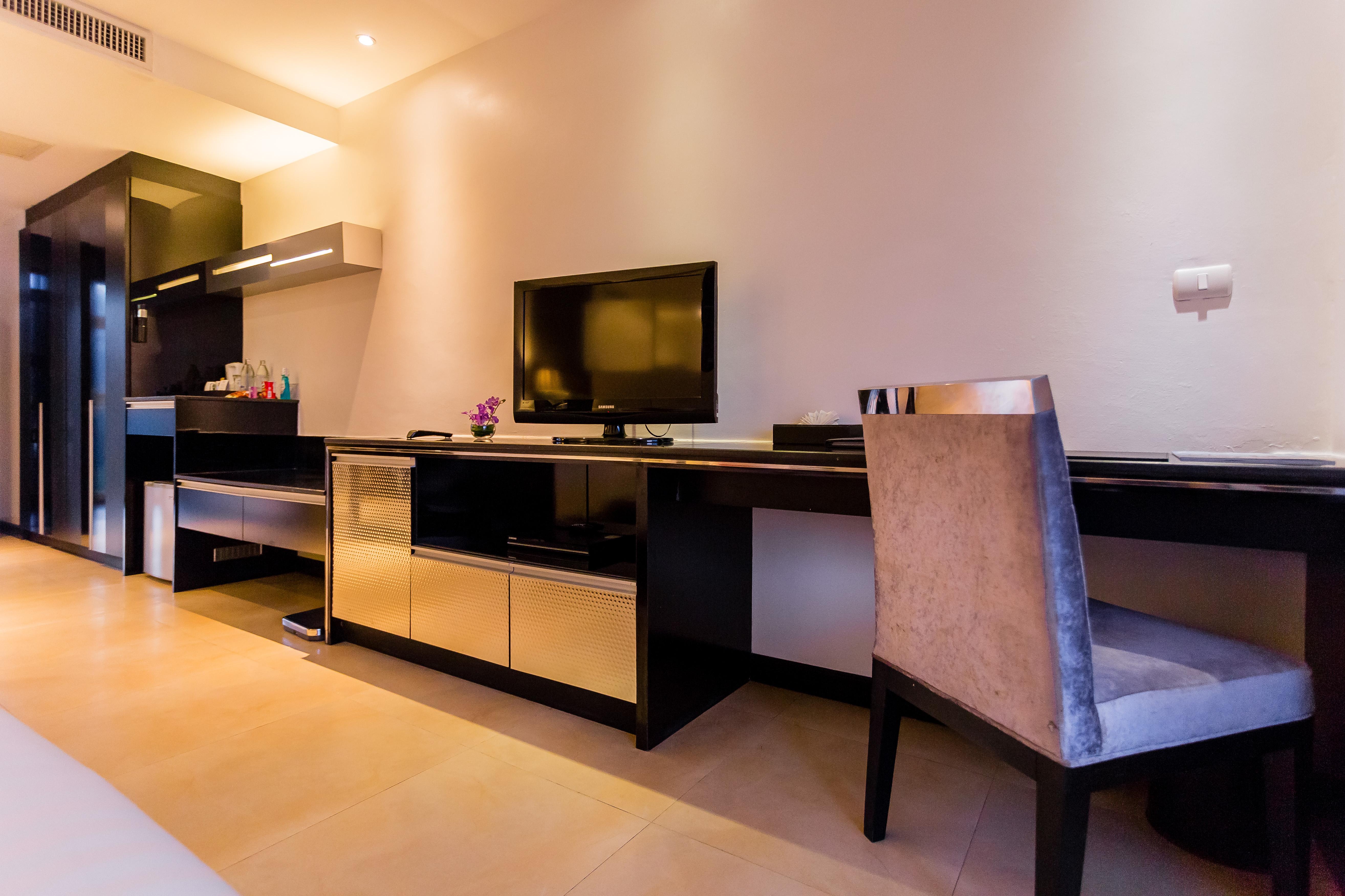 Nova Platinum Hotel Pattaya Ngoại thất bức ảnh