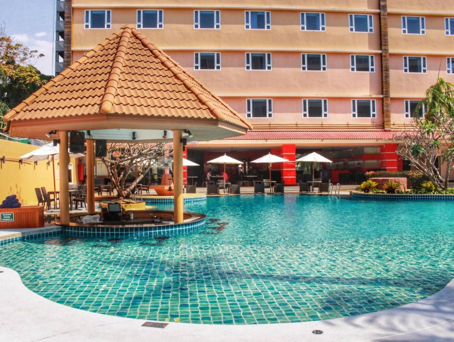 Nova Platinum Hotel Pattaya Ngoại thất bức ảnh