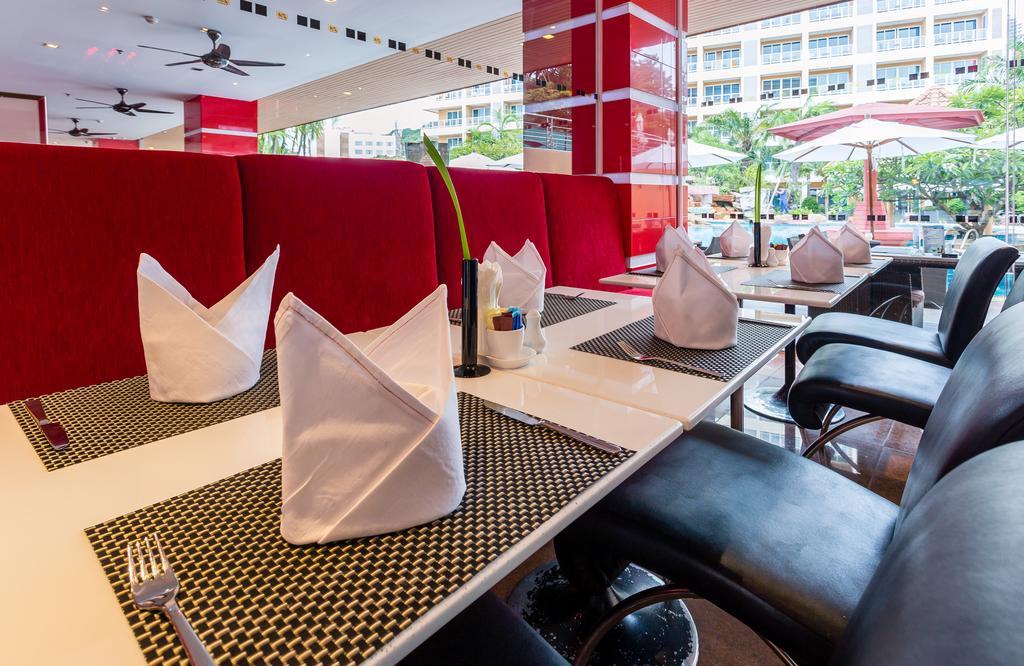 Nova Platinum Hotel Pattaya Ngoại thất bức ảnh