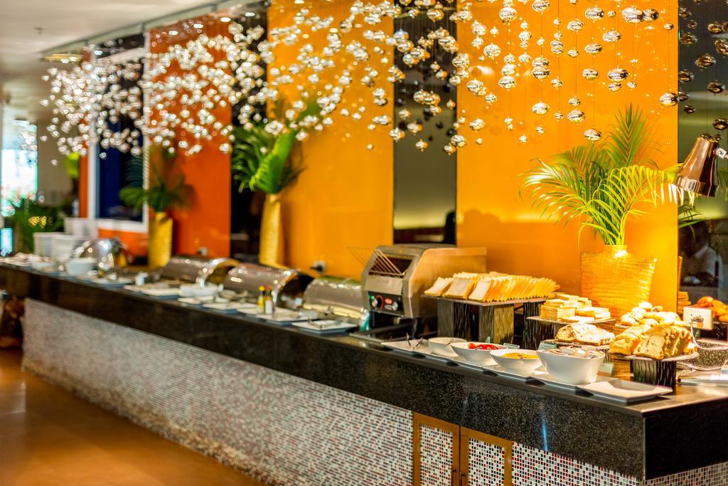 Nova Platinum Hotel Pattaya Ngoại thất bức ảnh